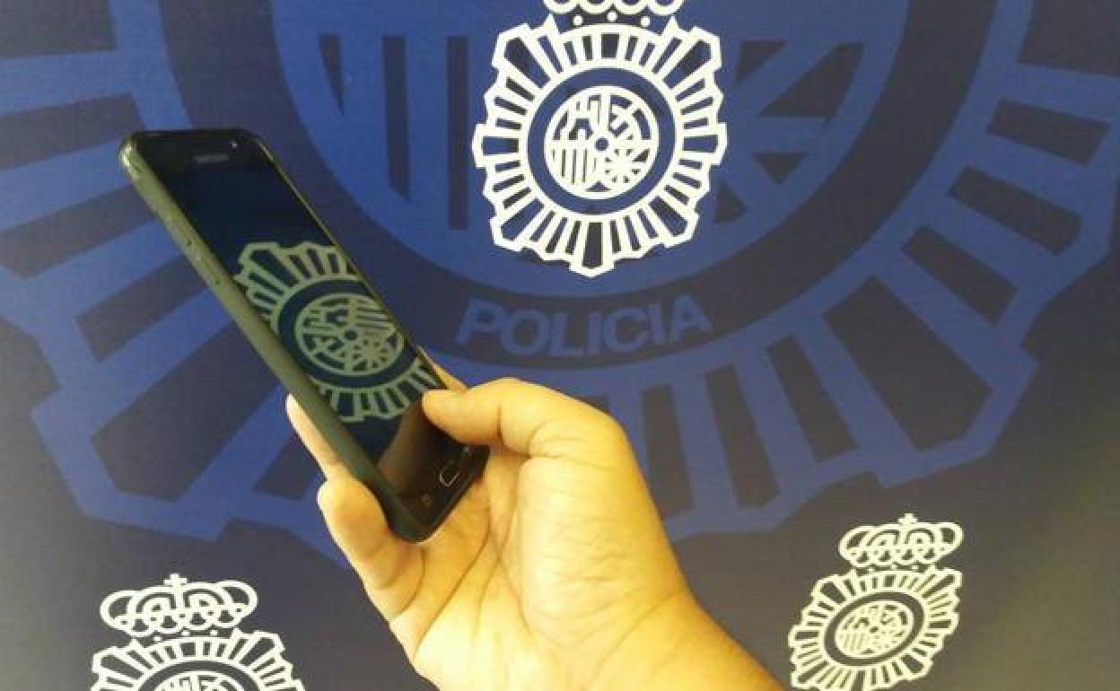 La Policía Nacional identifica a los dos vecinos de Burgos como presuntos autores de un delito de estafa.