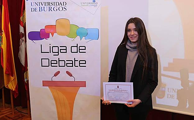 Aránzazu Ortega Arteaga, capitana de Campolara, ganadora a mejor oradora. 