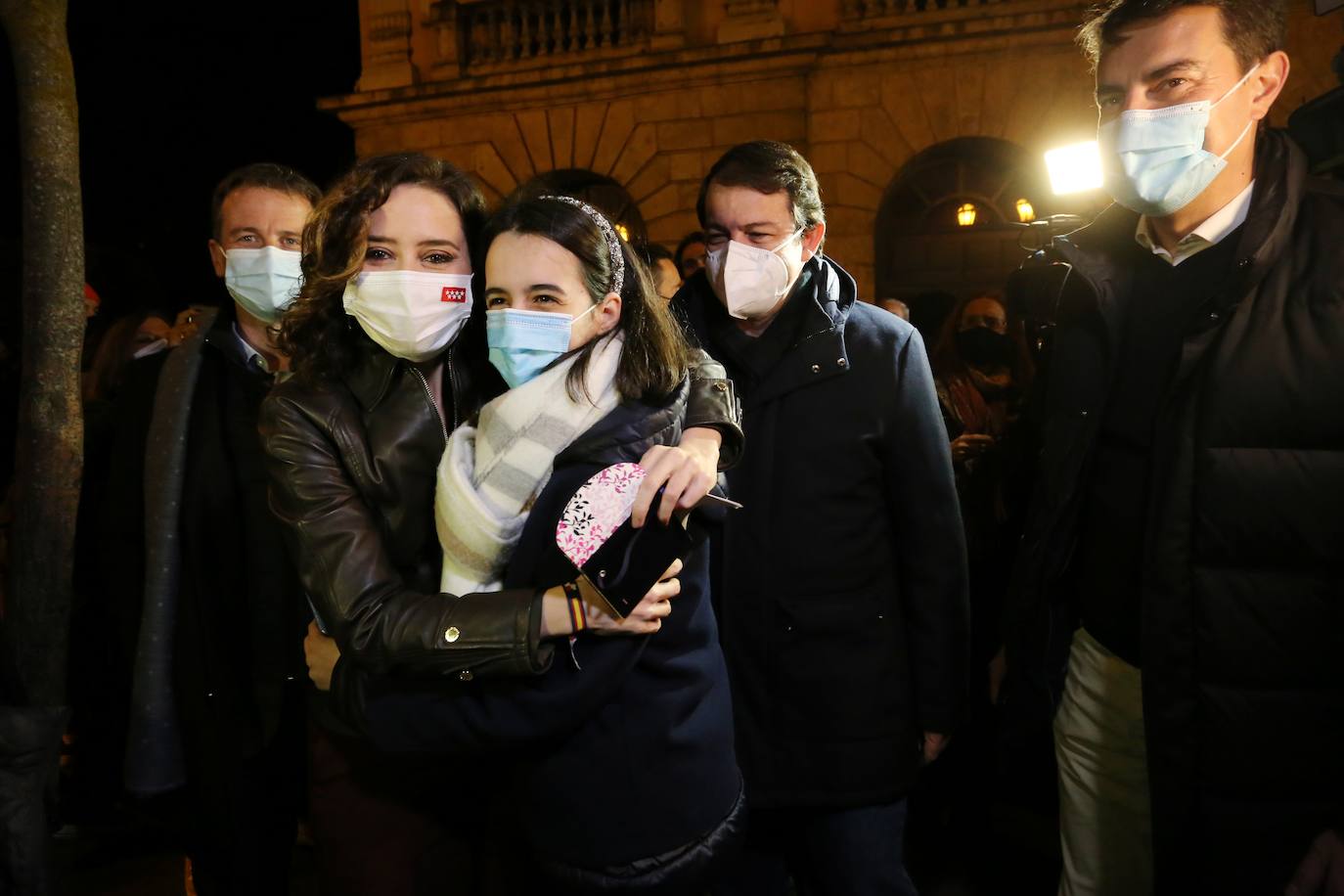 Fotos: Isabel Díaz Ayuso se da un baño de masas en Burgos