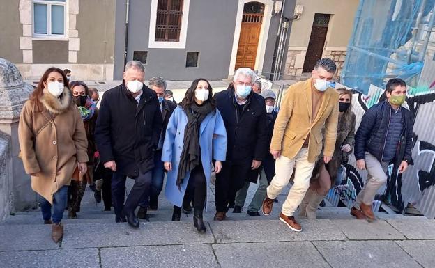 Arrimadas en Burgos llama a premiar «la honradez de Cs» y a castigar «las mentiras» del PP