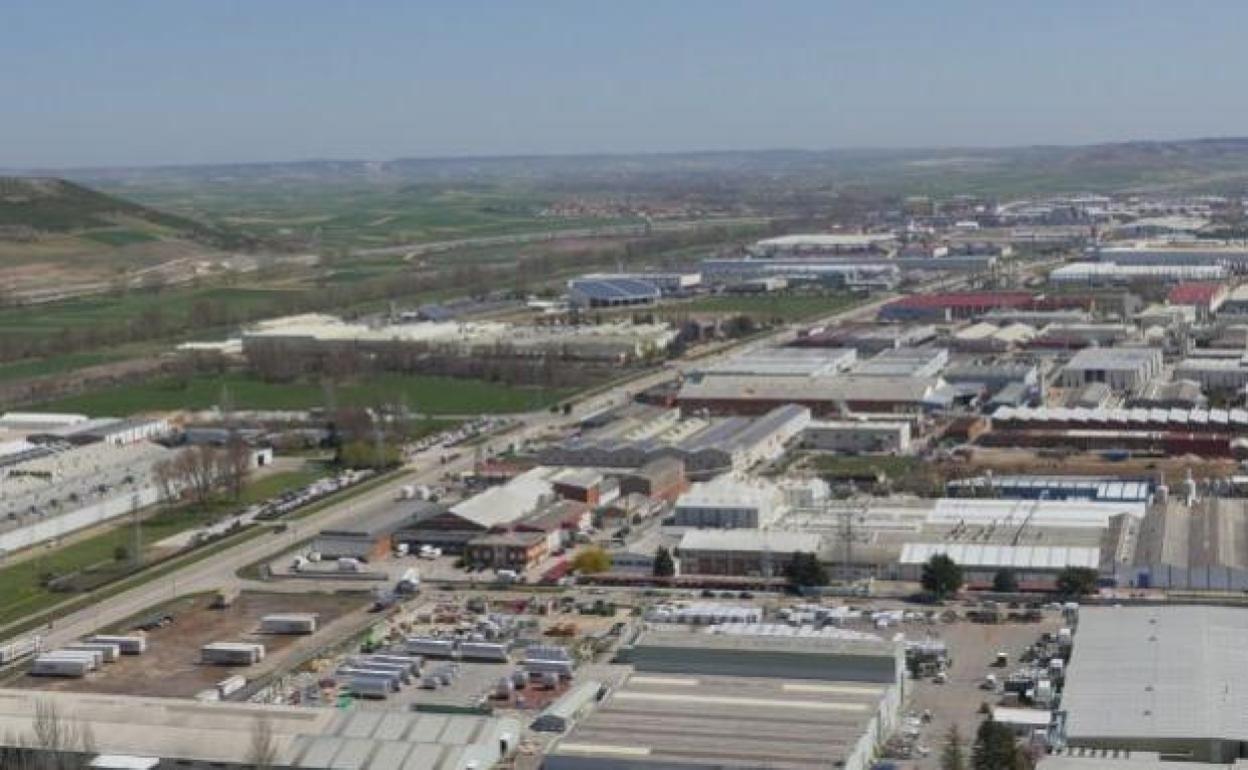 Vista aérea del polígono de Villalonquéjar. 