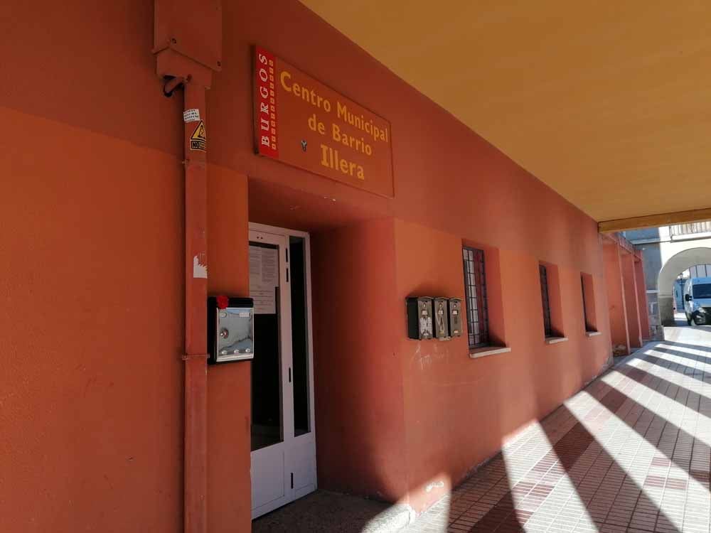 Fotos: Los vecinos de la Barriada de los Ríos reivindican mejoras para este barrio de Burgos