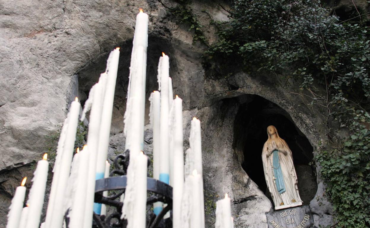 La gruta donde la Virgen se apareció a Bernadette hace 164 años volverá a abrirse mañana. 