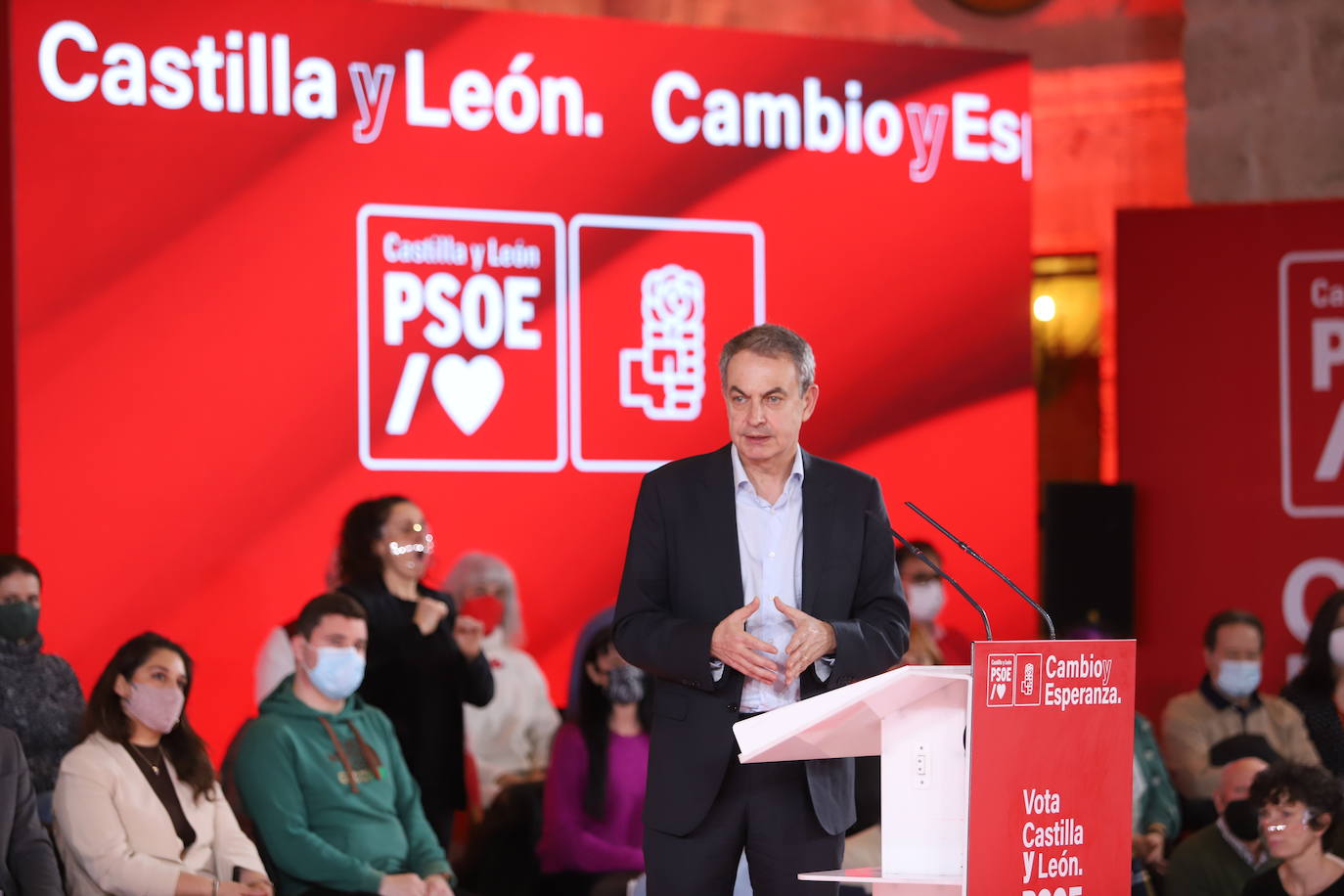 Pedro Sánchez y José Luis Rodríguez Zapatero apoyan a Tudanca en Burgos.