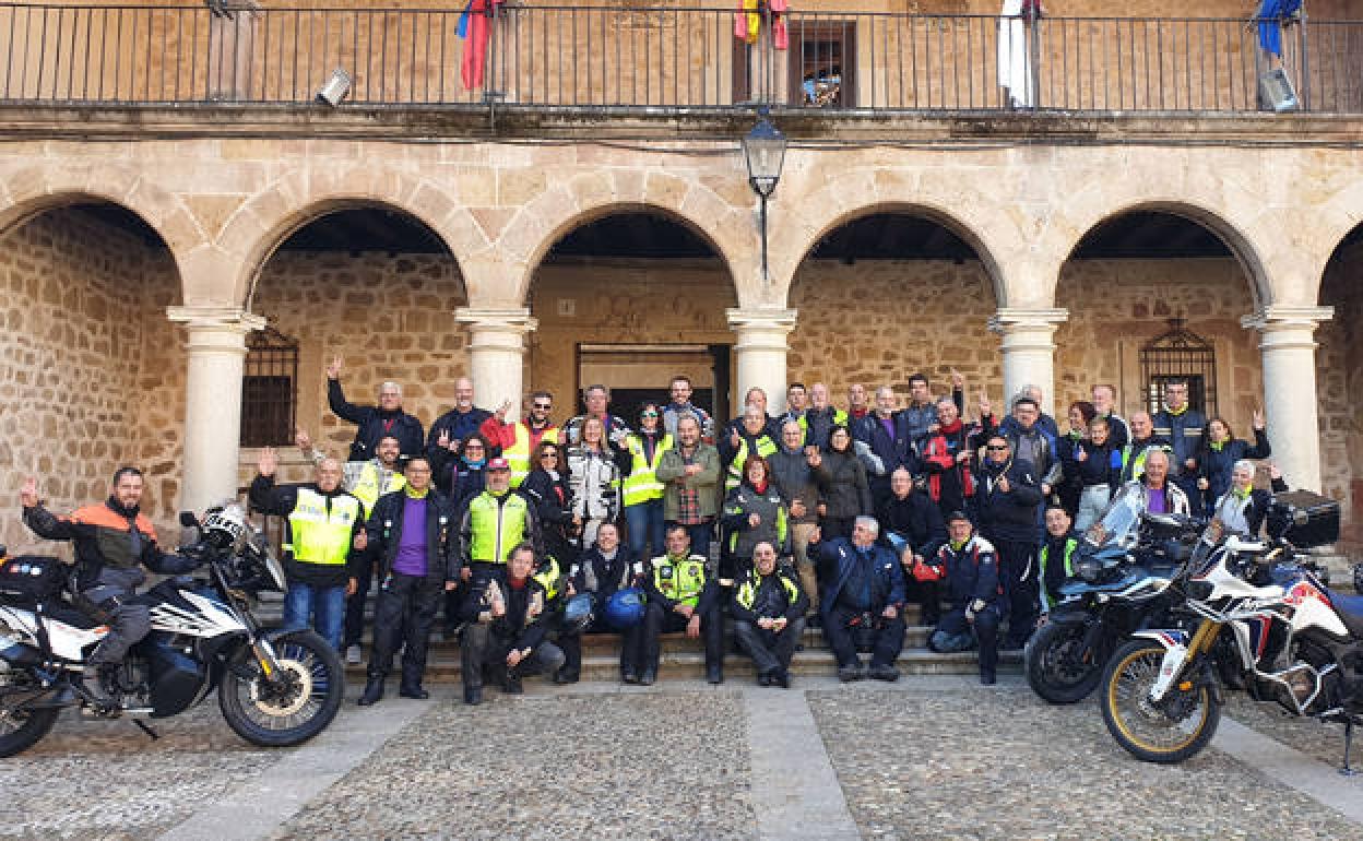 Iamgen de una edición anterior del Rally Mototurístico Camino del Cid. 