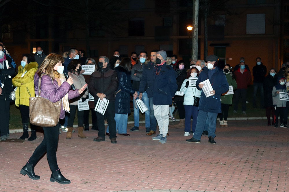 Fotos: Los vecinos de Fuentecillas protestan contra las barracas