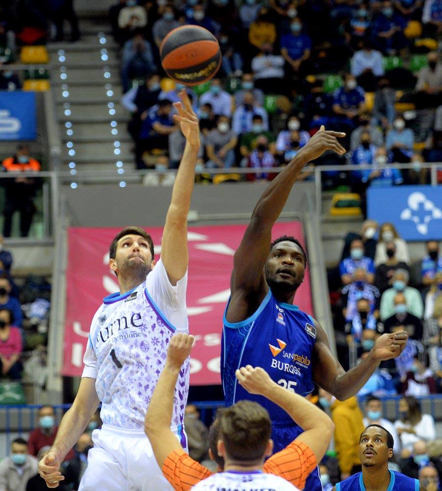 Fotos: El Hereda San Pablo Burgos gana un partido vital