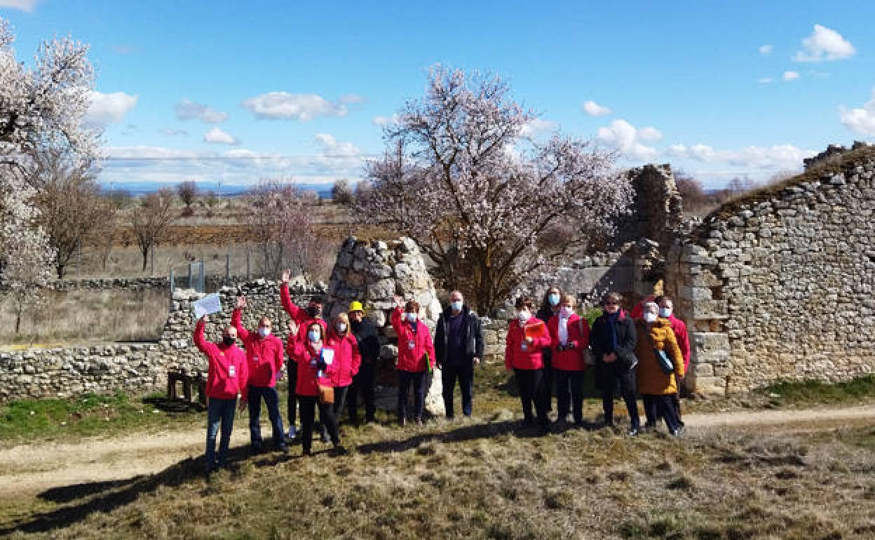 Participantes en la ruta de ensayo en Campillo de Aranda.