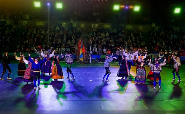 El grupo de danza Justo del Río en el festival de las Marzas 2022