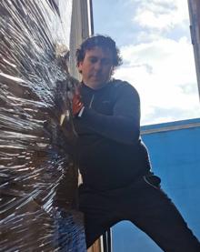 Imagen secundaria 2 - Imágenes de la expedición arandina en el trayecto de vuelta con las personas refugiadas desde Ucrania.