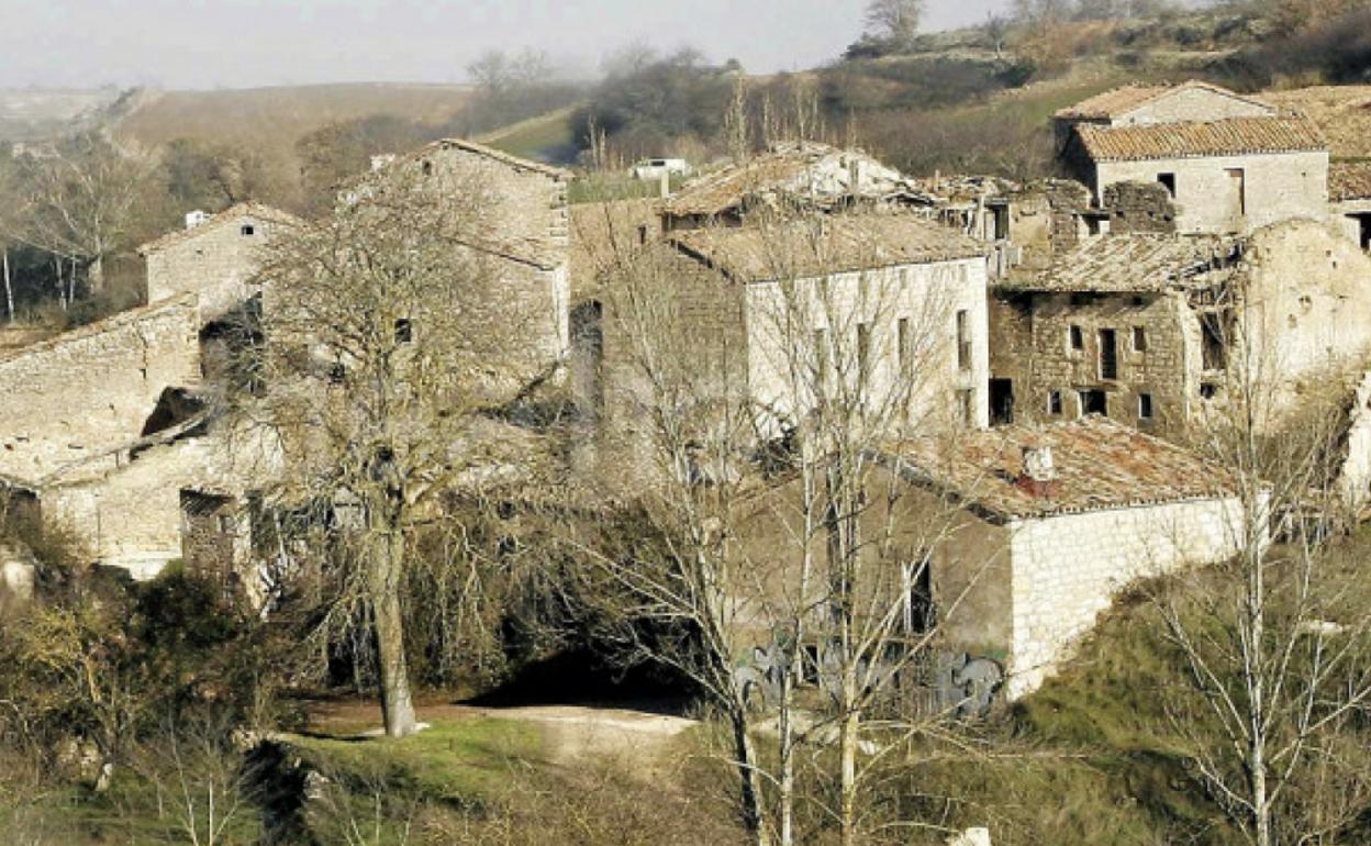 Bárcena de Bureba está en venta. 