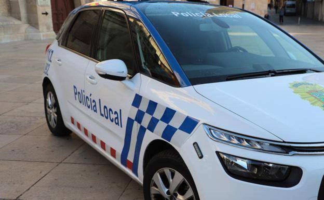 Vehículo de la Policía Local de Burgos.