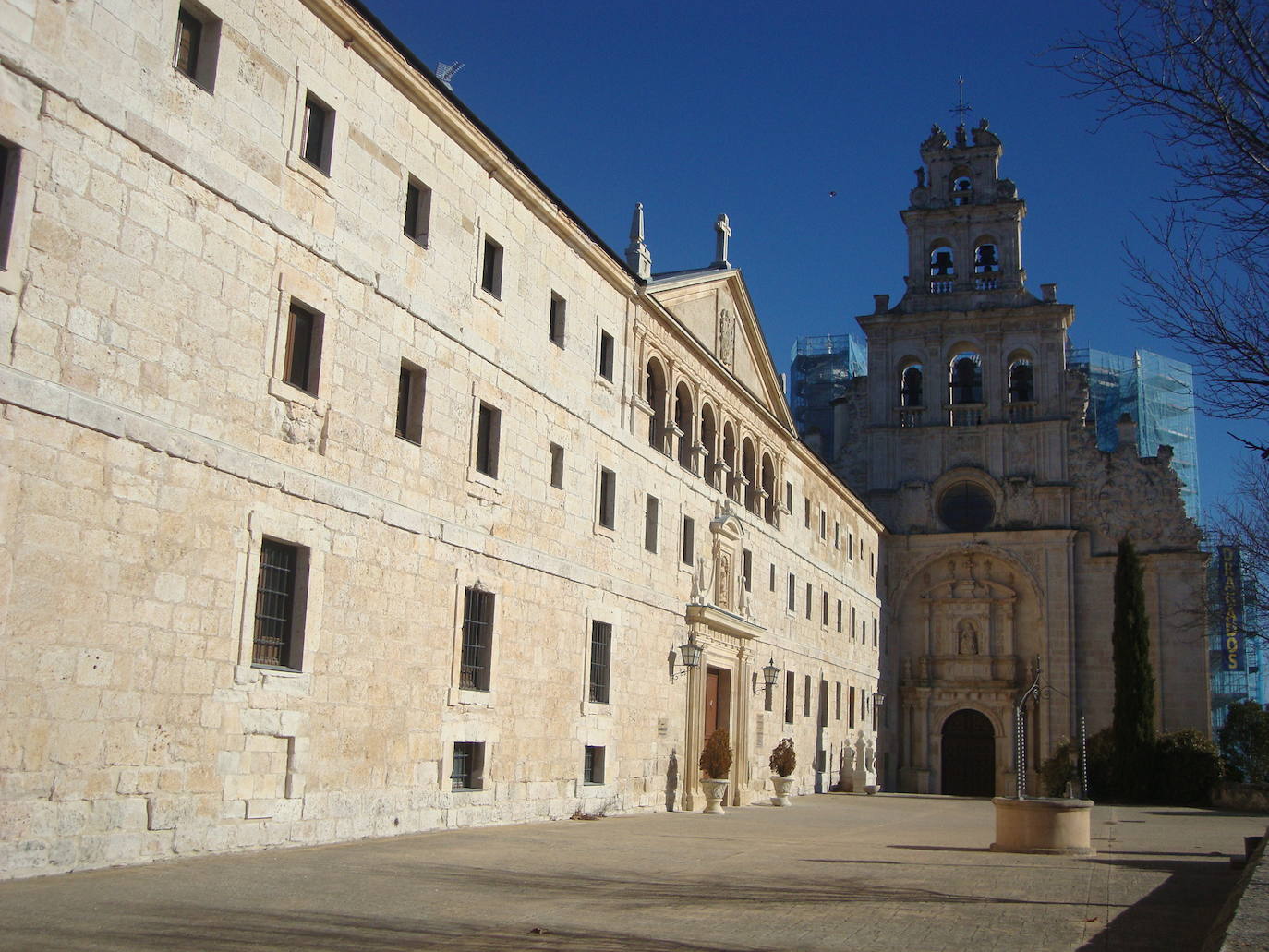 Fotos: La ruta de los monasterios de la Ribera del Duero burgalesa, en imágenes