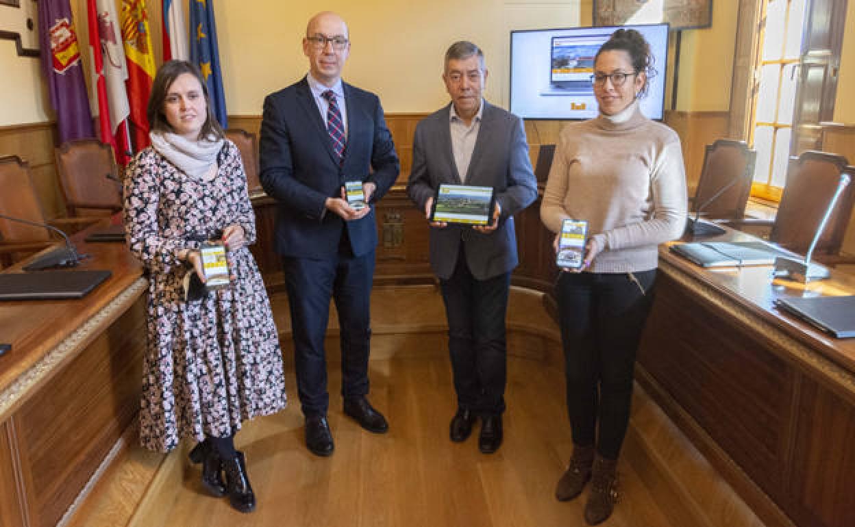 Presentación de la web en el Ayuntamiento. 