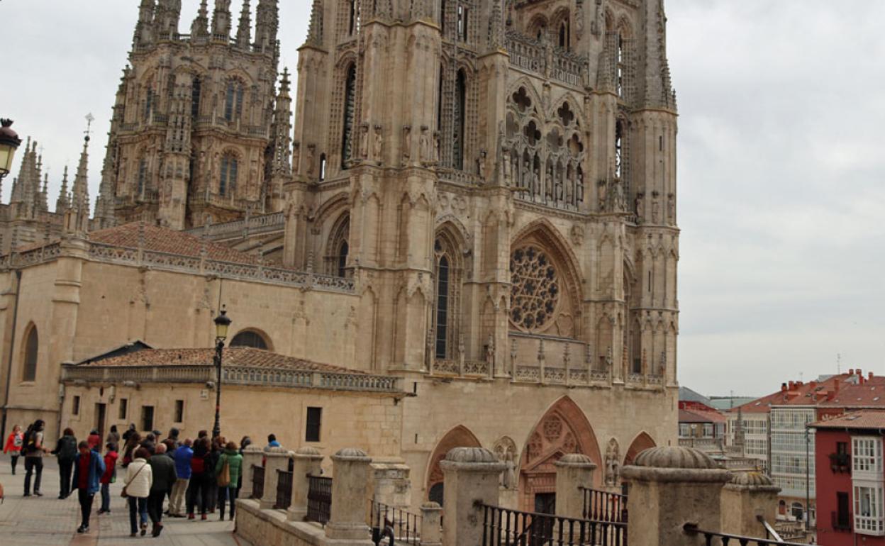 El turismo se hace fuerte en Burgos esta Semana Santa.