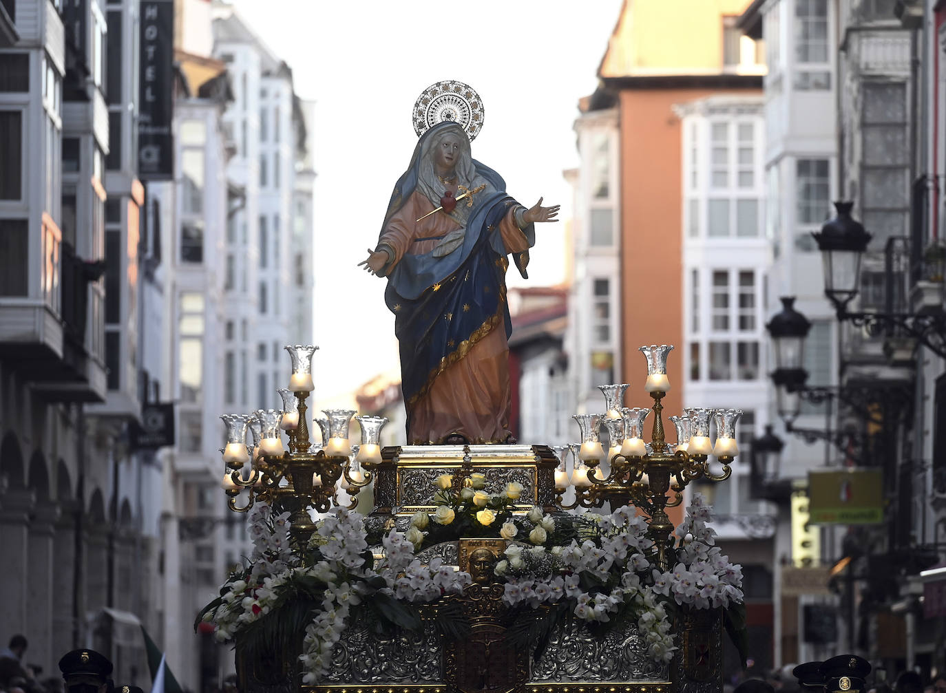 Fotos: El Encuentro vuelve a dar lustre a la Semana Santa burgalesa