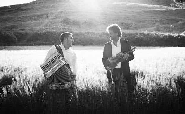 Jorge Arribas y Diego Galaz, integrantes del dúo Fetén Fetén. 