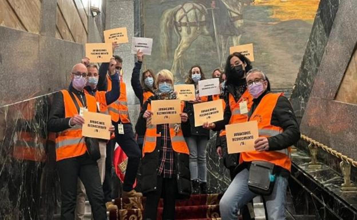 Las trabajadoras sociales llevan ya varias semanas de protestas. 