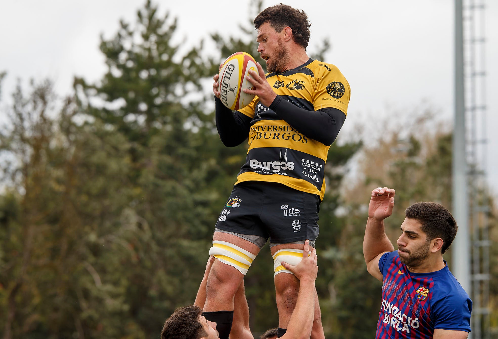 Fotos: Victoria del Recoletas Burgos frente al Barça a Rugbi