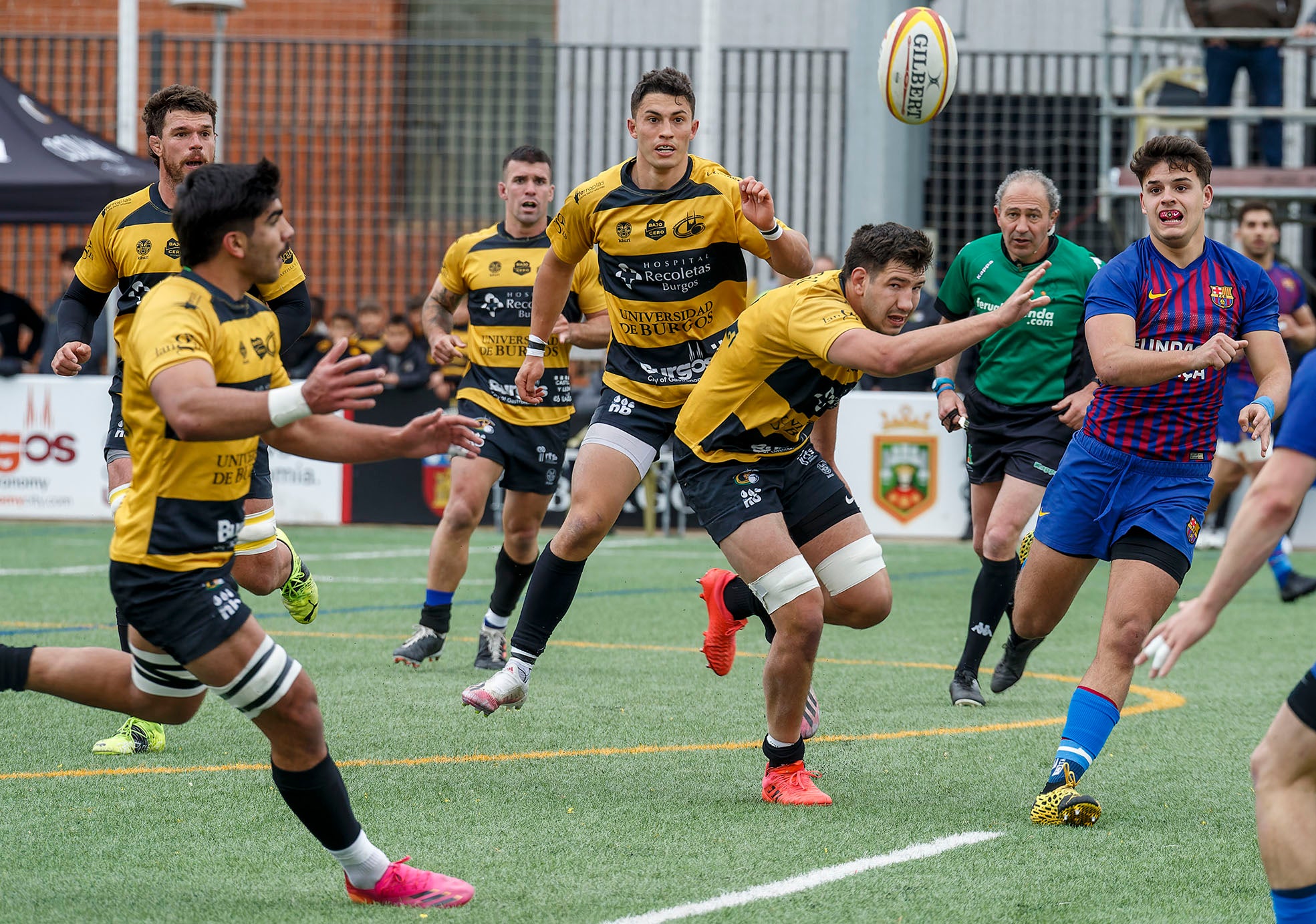 Fotos: Victoria del Recoletas Burgos frente al Barça a Rugbi
