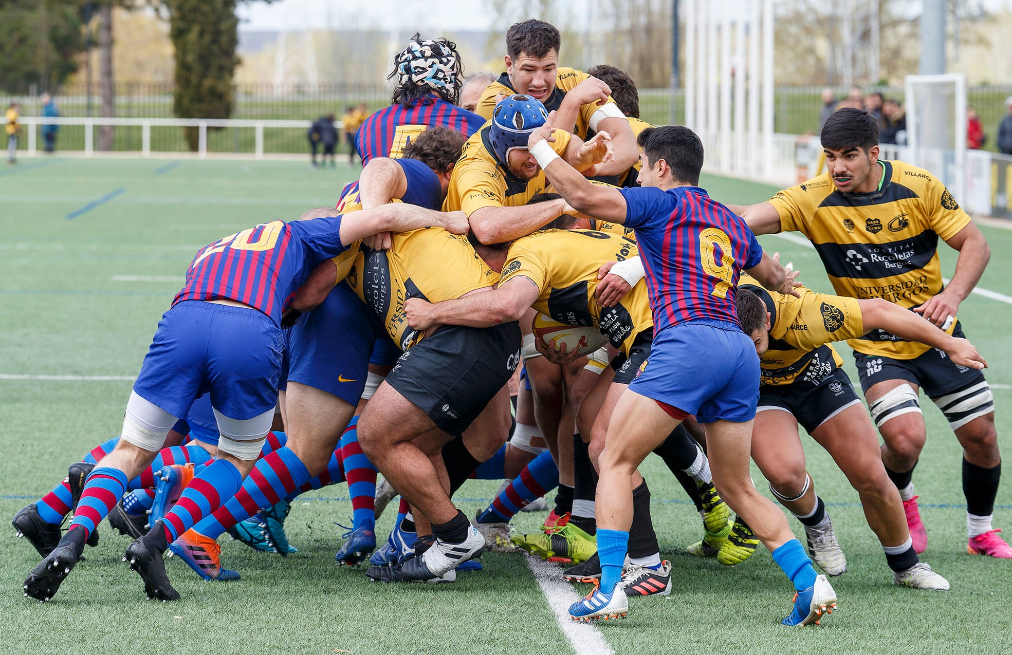 Fotos: Victoria del Recoletas Burgos frente al Barça a Rugbi