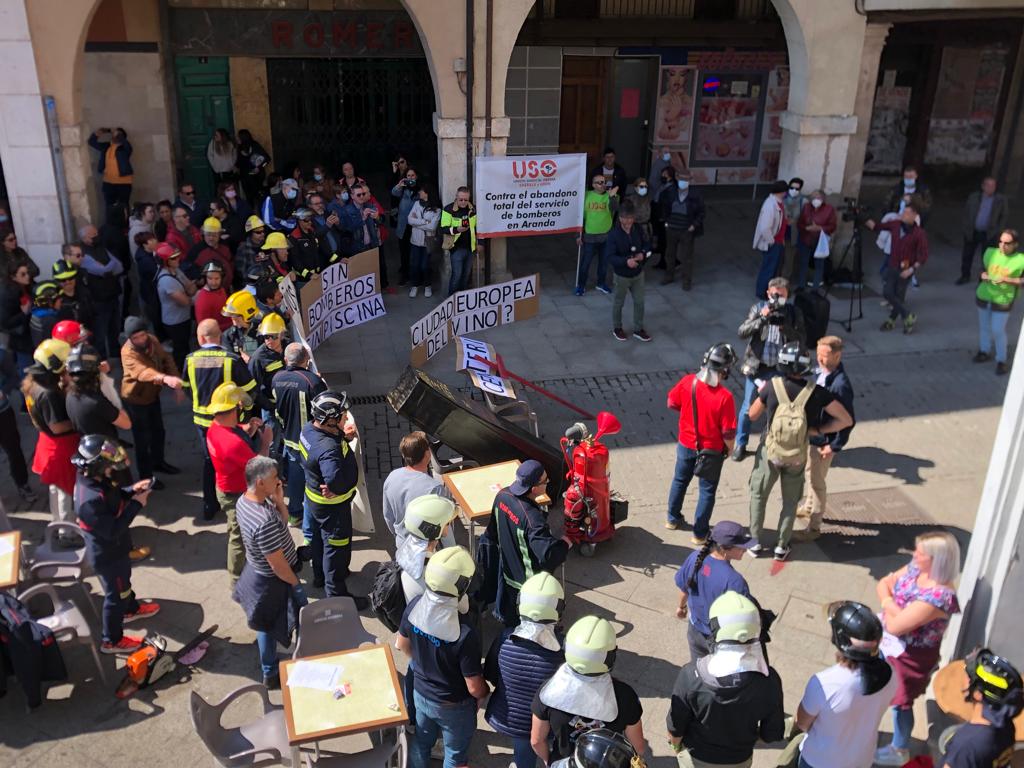 Fotos: Los Bomberos de Aranda vuelven a la calle