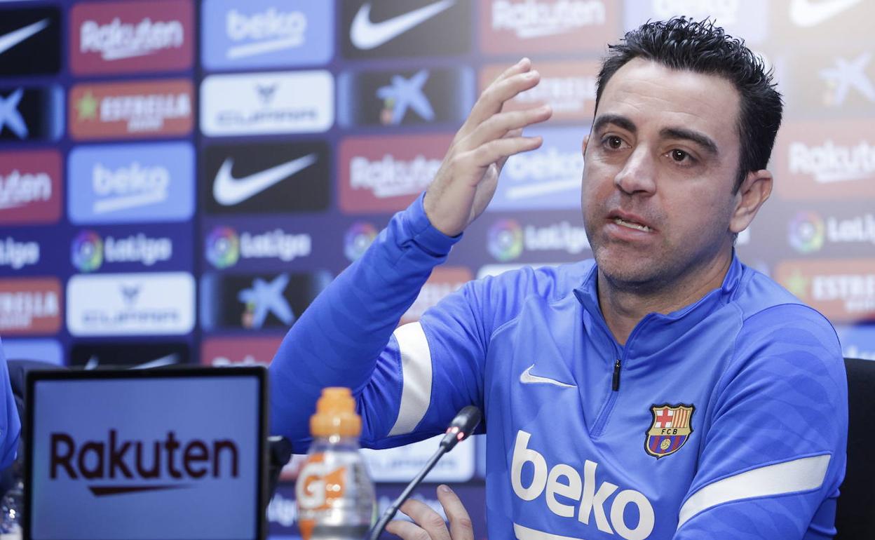 Xavi Hernández, en rueda de prensa. 