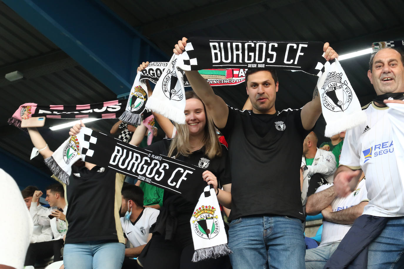 Fotos: El Burgos CF cae derrotado ante una ambiciosa Ponferradina