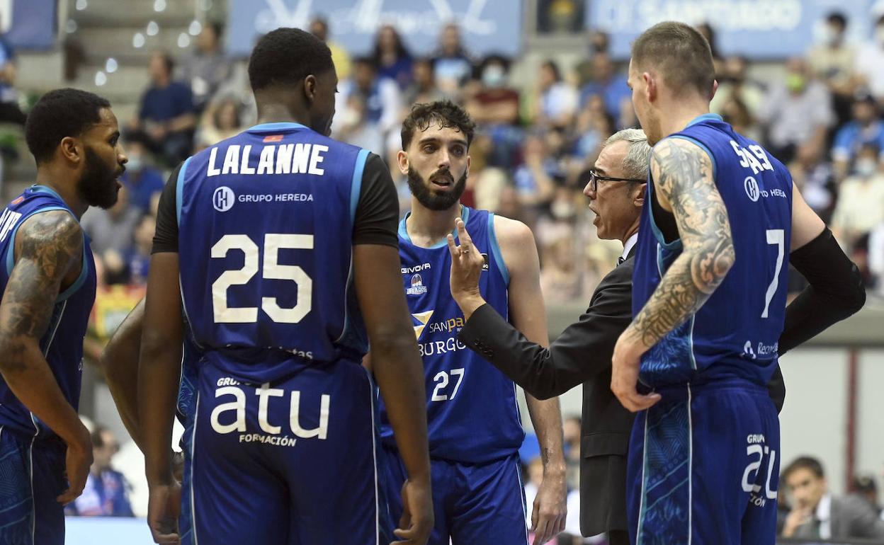 El San Pablo quiere asaltar La Fonteta. 