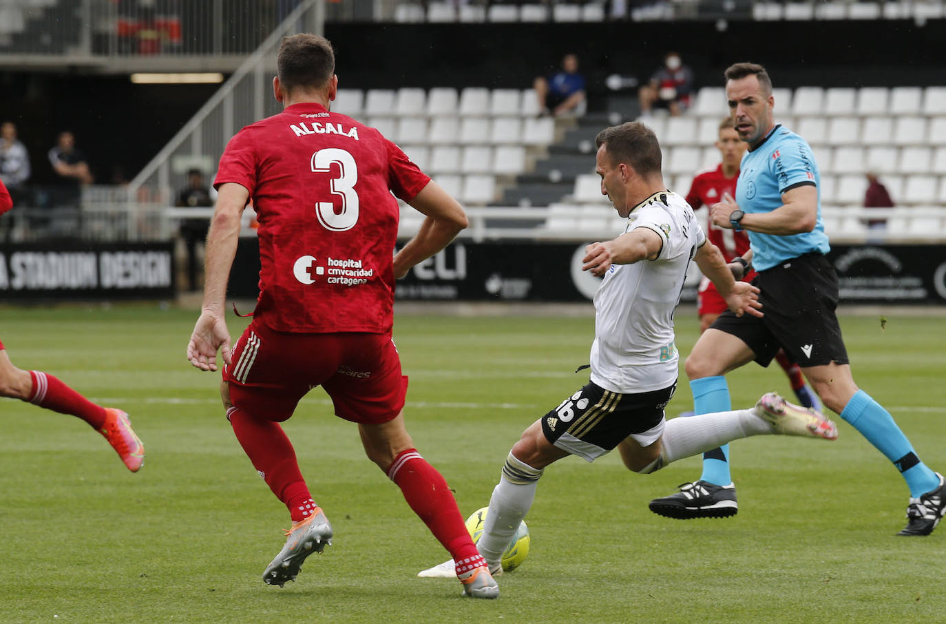 Imágenes del partido ante el Cartagena en El Plantío