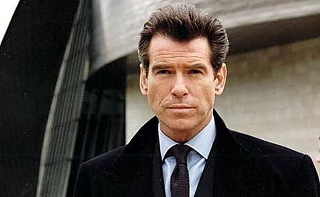 Pierce Brosnan en una secuencia de la película 'El mundo nunca es suficiente'. 