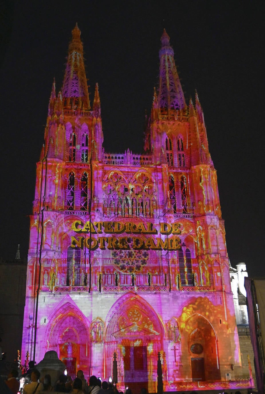 Fotos: Celebración de la Noche Blanca en Burgos