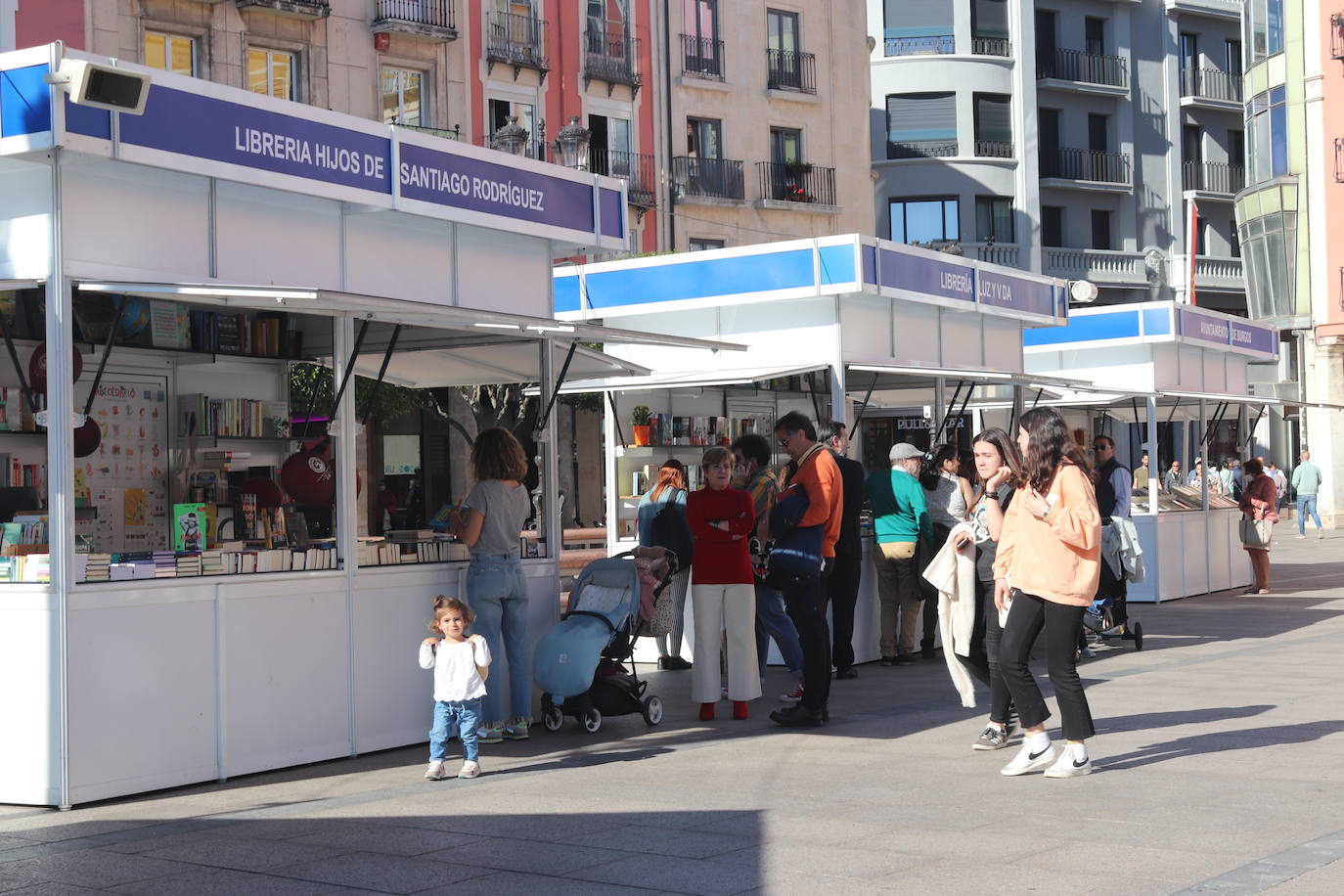 Fotos: Arranca la Feria del Libro de Burgos