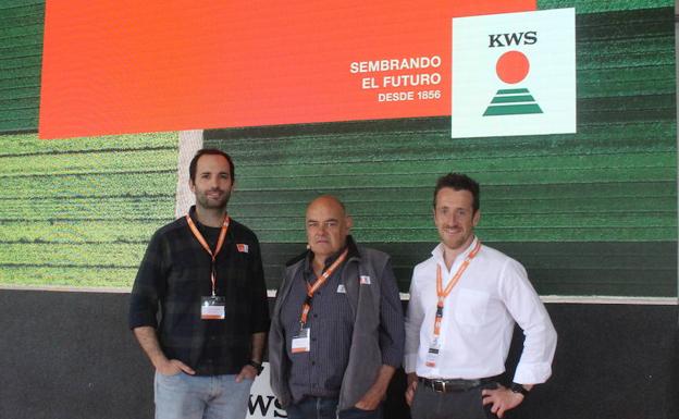 Los ponentes en la jornada de KWS. 