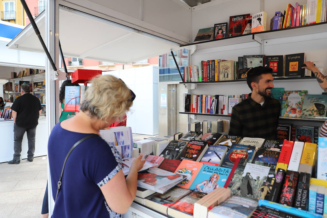 Miles de burgaleses han disfrutado durante once días de espectáculos y actividades para disfrutar de la literatura y el buen tiempo en el centro de la ciudad