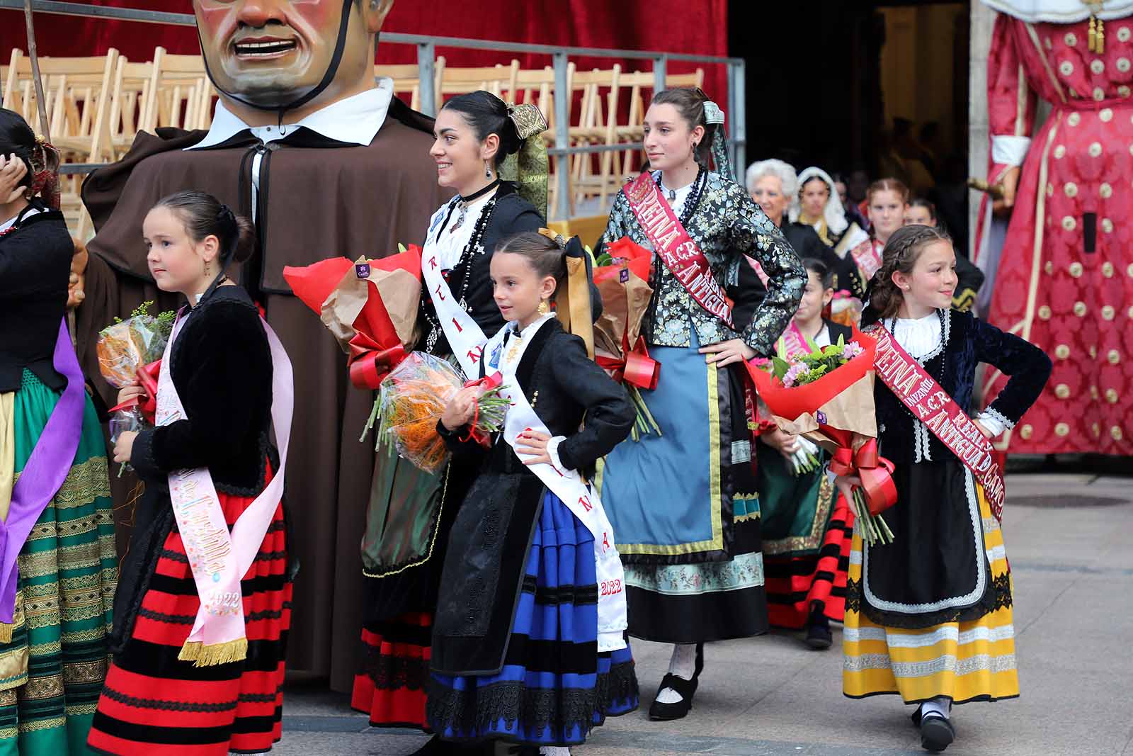 Fotos: Burgos proclama sus Reinas para los Sampedros 2022