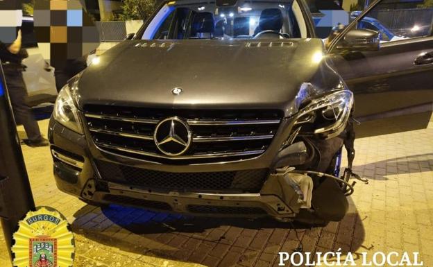 Un conductor ebrio huye de la Policía por el Bulevar, sufre un accidente y se da a la fuga