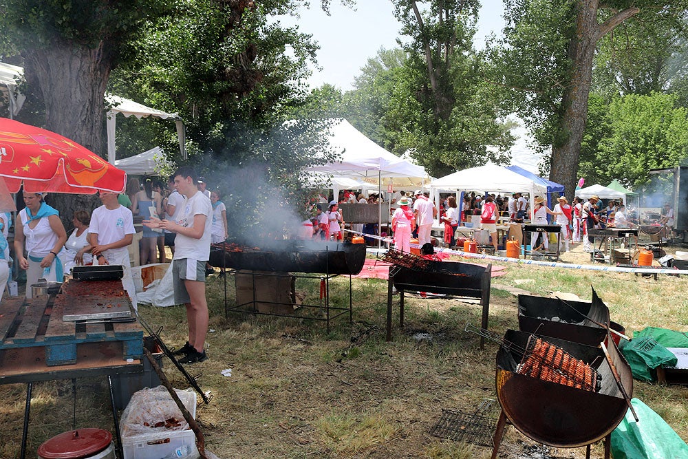 Fotos: El Parral regresa con mucho calor y mucho ambiente festivo