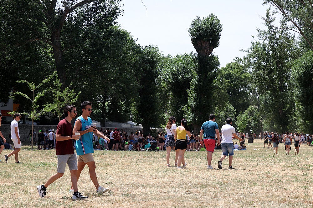 Fotos: El Parral regresa con mucho calor y mucho ambiente festivo