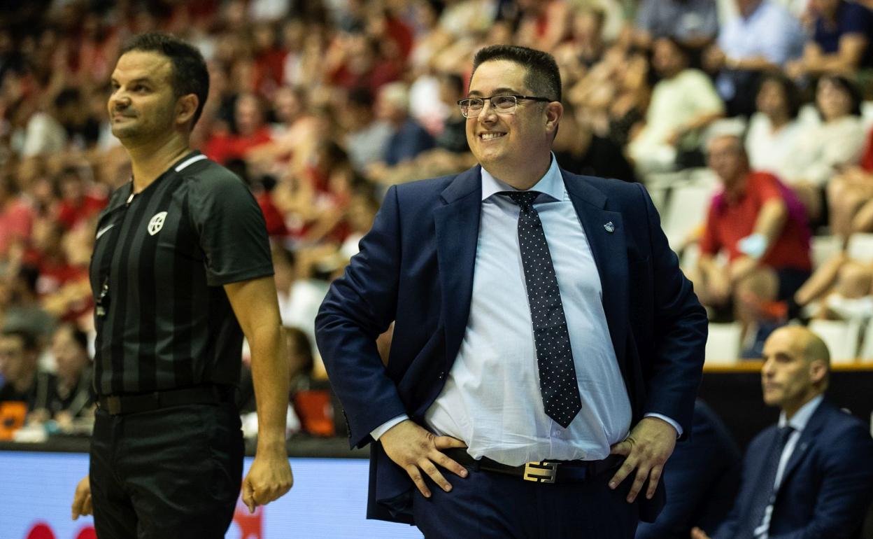 El técnico burgalés buscaba su tercer ascenso en Girona. 