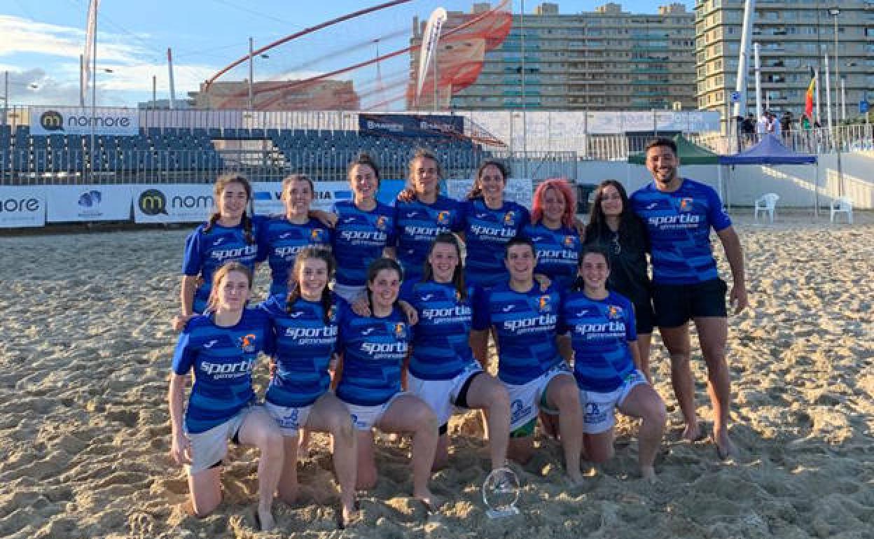Jugadoras del Pingüinas Rugby Burgos. 