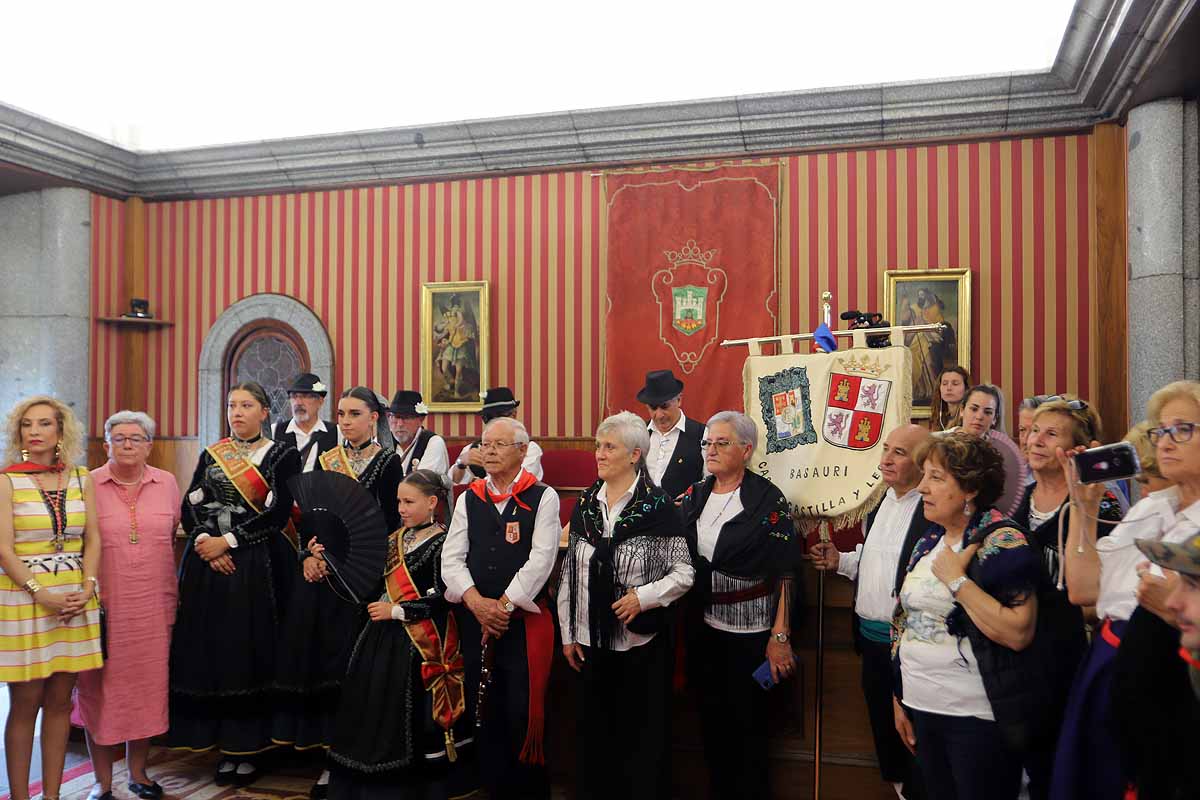 Fotos: Homenaje al Burgalés Ausente