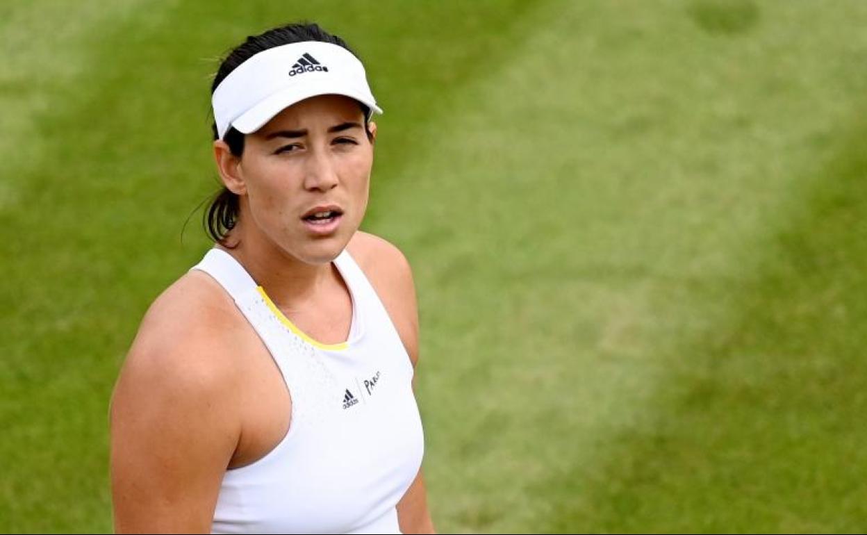 Muguruza, durante su partido ante Minnen en Wimbledon.