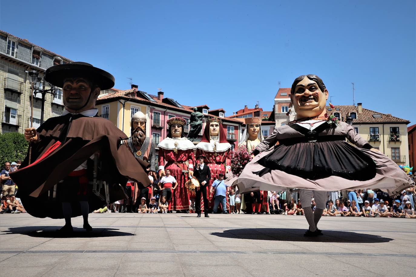 Fotos: Las tradiciones más populares y entrañables animan la calle