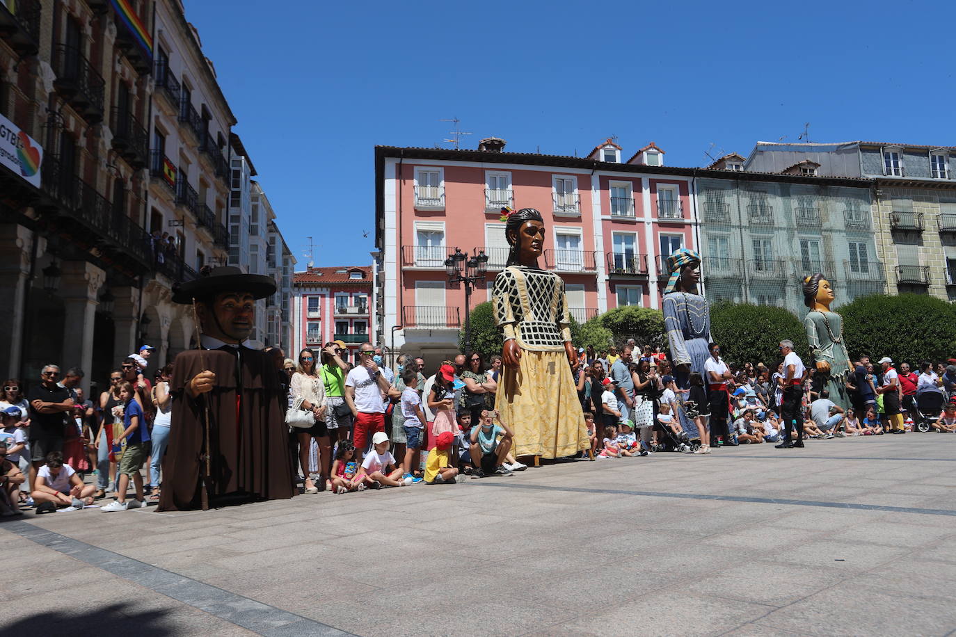 Fotos: Las tradiciones más populares y entrañables animan la calle