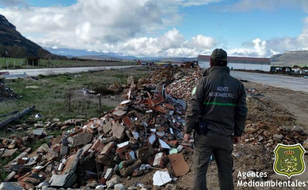 Condenan a la Junta a pagar 12.000 euros a dos agentes ambientales de Aranda por el caso de la gestión de lodos de una empresa