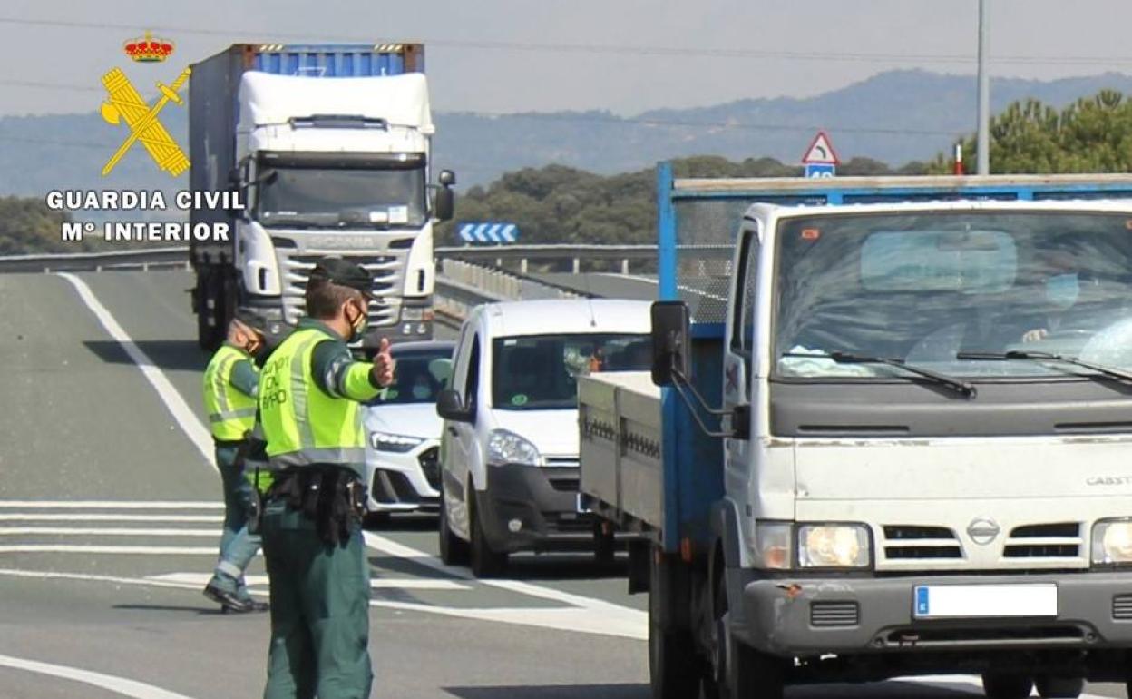 Control de tráfico de la Guardia Civil de Burgos.