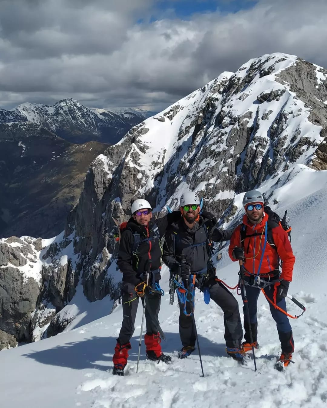 Fotos: Ladera Sur Cara Norte, el nuevo club de montaña de la Sierra de la Demanda