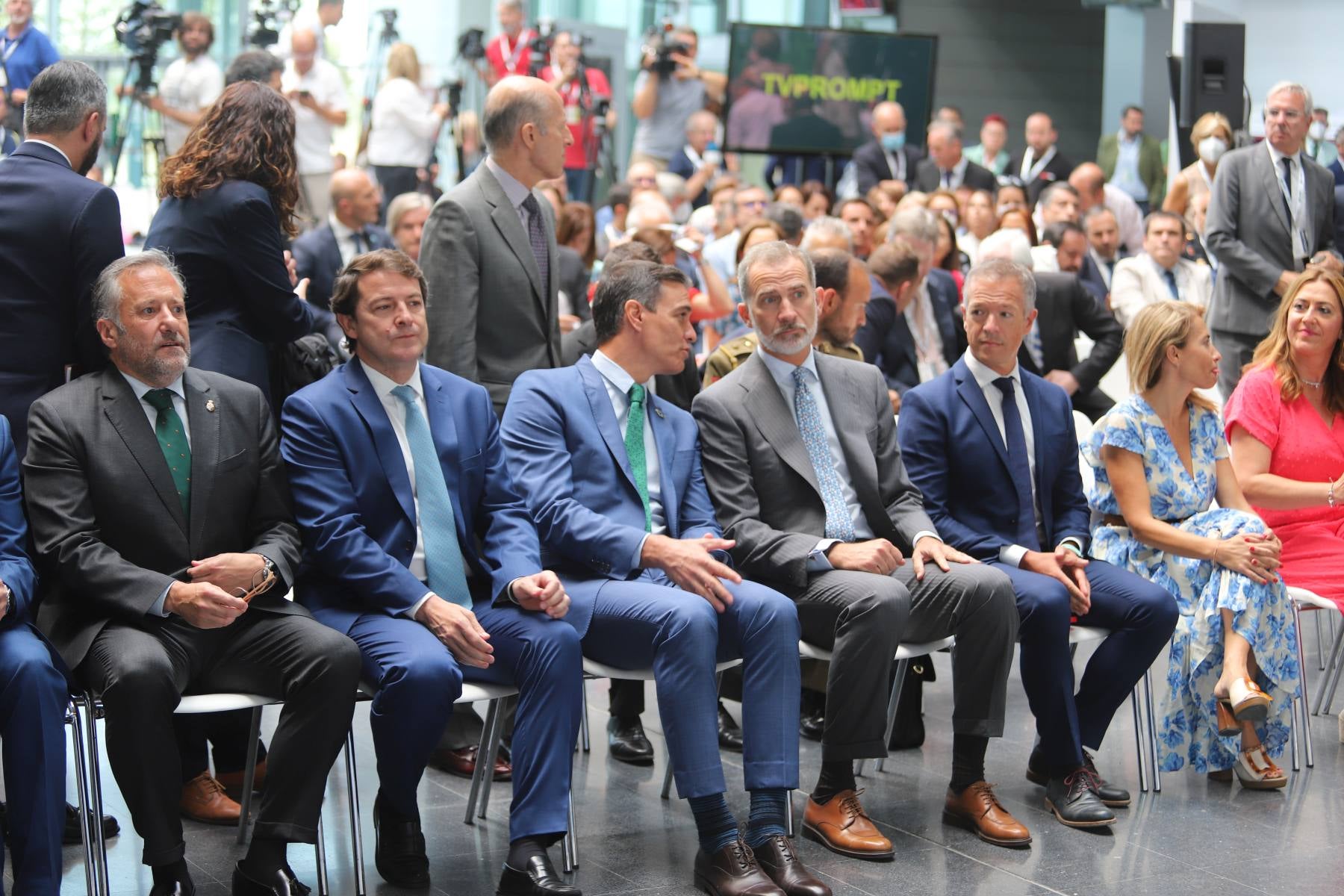 Fotos: El Rey Felipe VI inaugura el AVE Madrid-Burgos