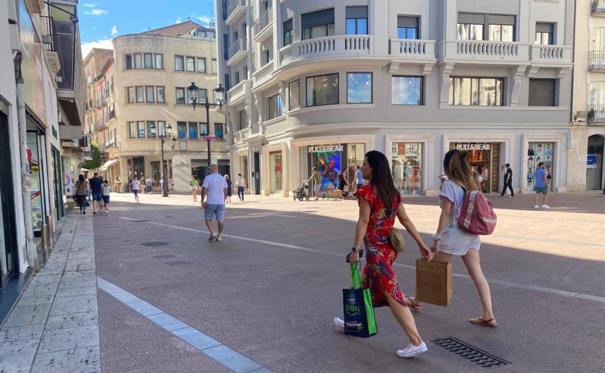 El centro de Burgos en plena ola de calor.